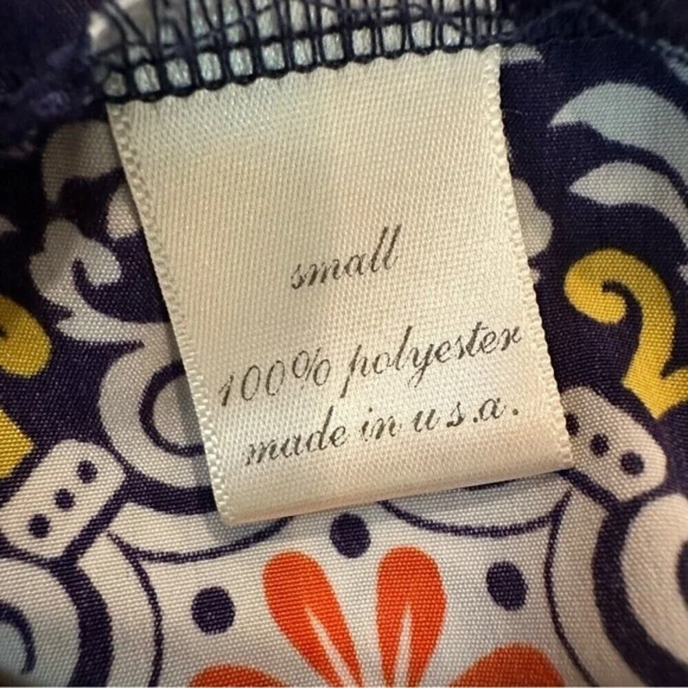 Francesca's Cold Shoulder‎ Floral Medallion Geometric Pattern Small Top - Picture 13 of 16